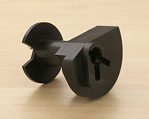 樹脂素材を削りだした産業機器部品